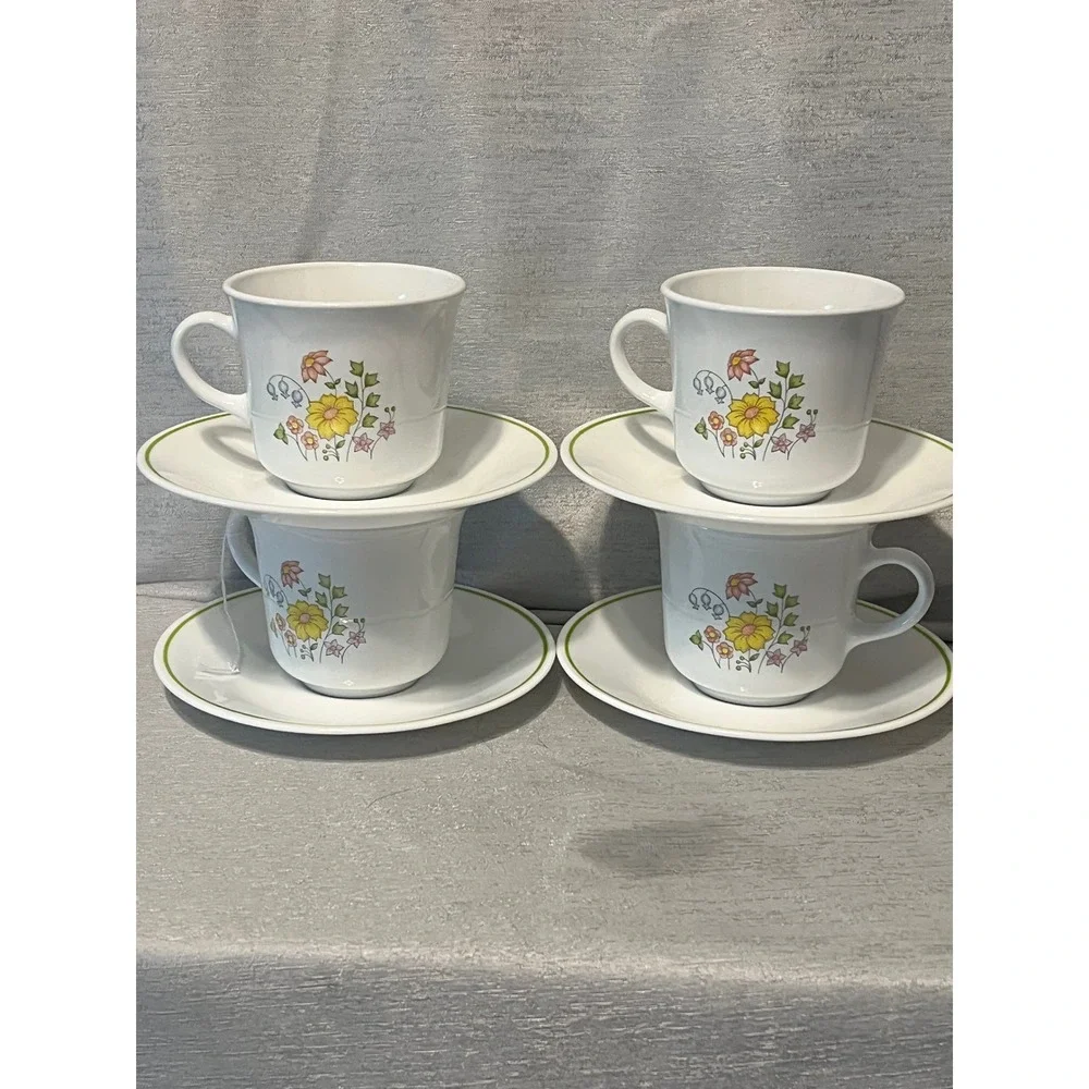 Corelle Expressions Wildflower Tea Cup and Saucer Set of 4 Vintage Floral White
